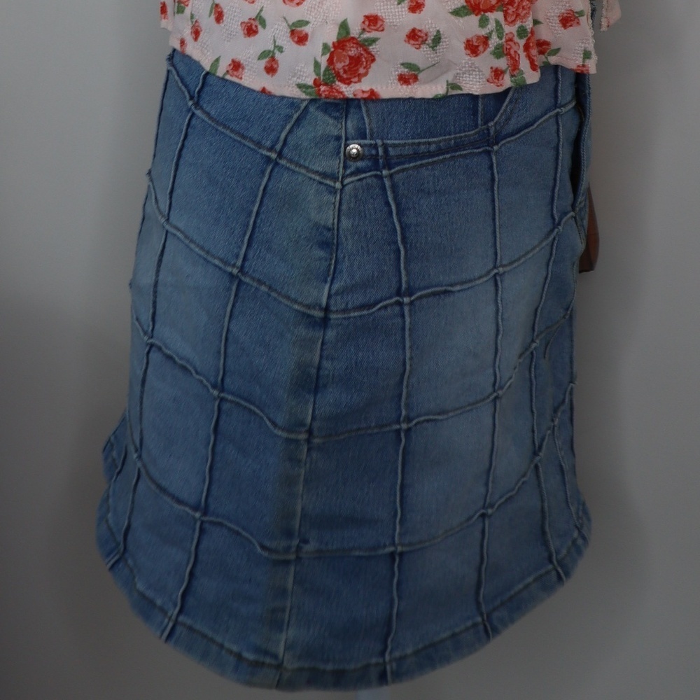 Y2K Checker Squares Jean Skirt Stretchy Size 5 - Picture 2 of 4